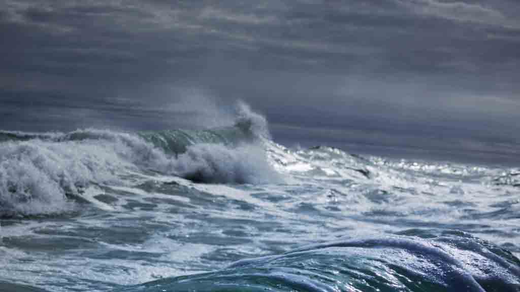 Wave Energy Advantages and Disadvantages