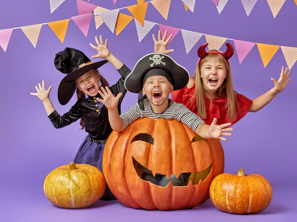 Eco-Friendly Baby & Toddler Halloween Costumes – DIY pumpkin, ghost, and animal outfit ideas for kids